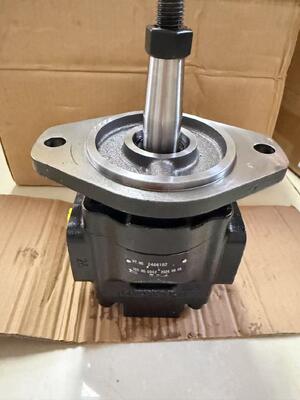 246-6152 Motor de ventilador hidráulico 2466152 para cargador de ruedas 950H, 950K, 962H, 962K, 966F